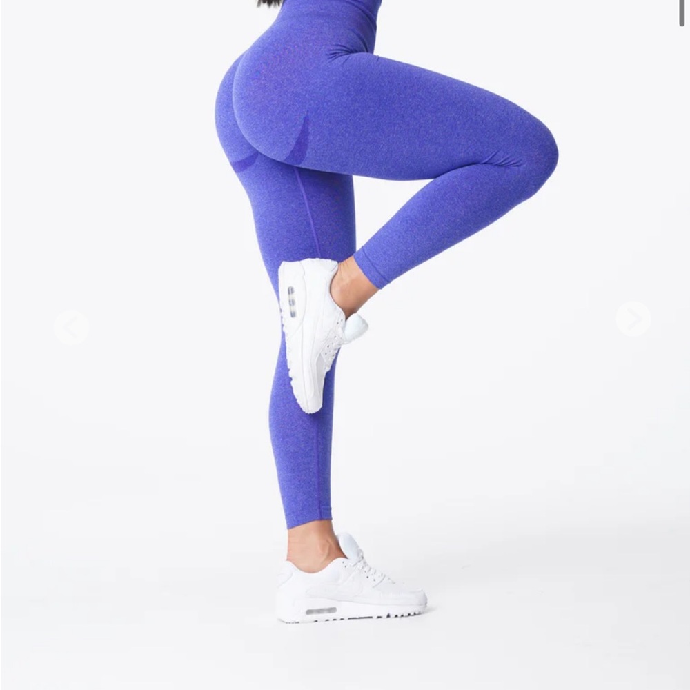 NVGTN Curve Seamless Leggings
